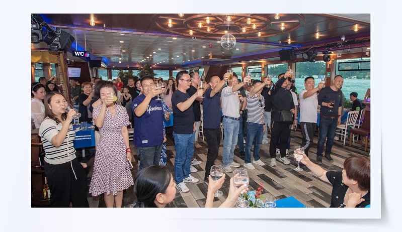 ÍÆÎÄ--ÍÁ¶úÆäÂÃÓÎ_»°å (12).jpg ÍÆÎÄ--ÍÁ¶úÆäÂÃÓÎ_»°å (12).jpg